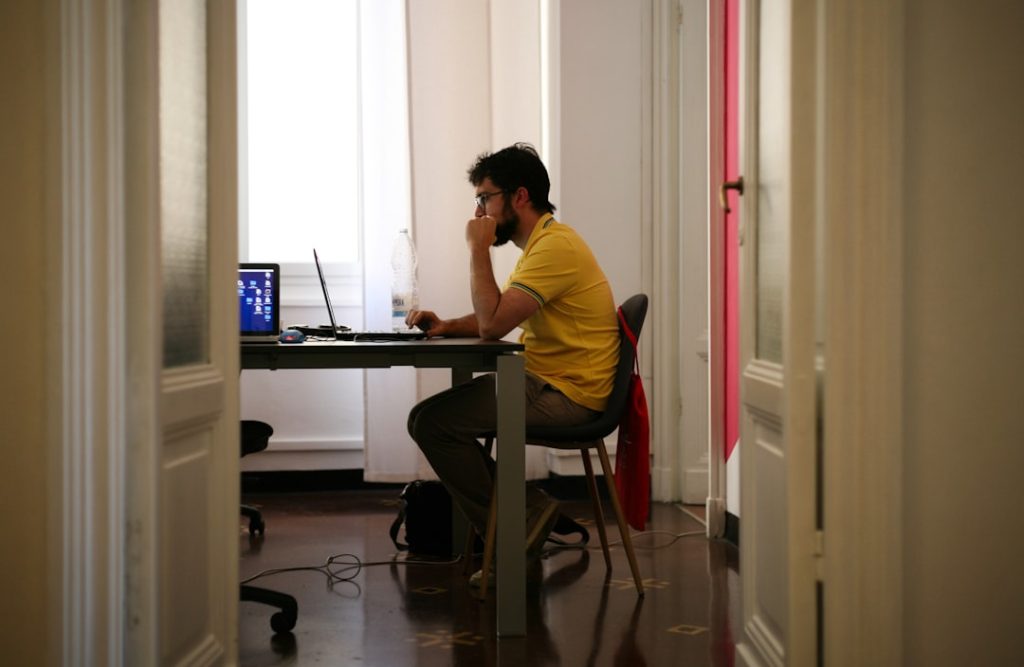 Photo web designer salary